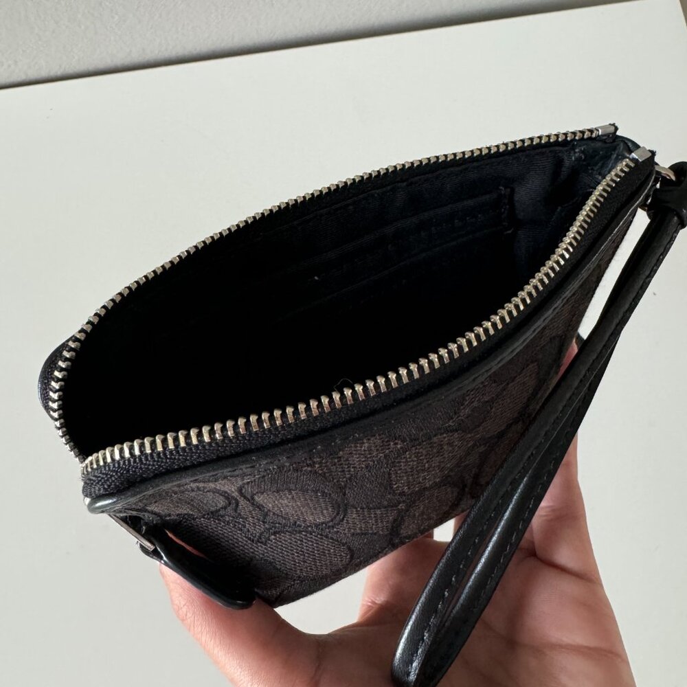 Coach black wristlet - Picture 2 of 3
